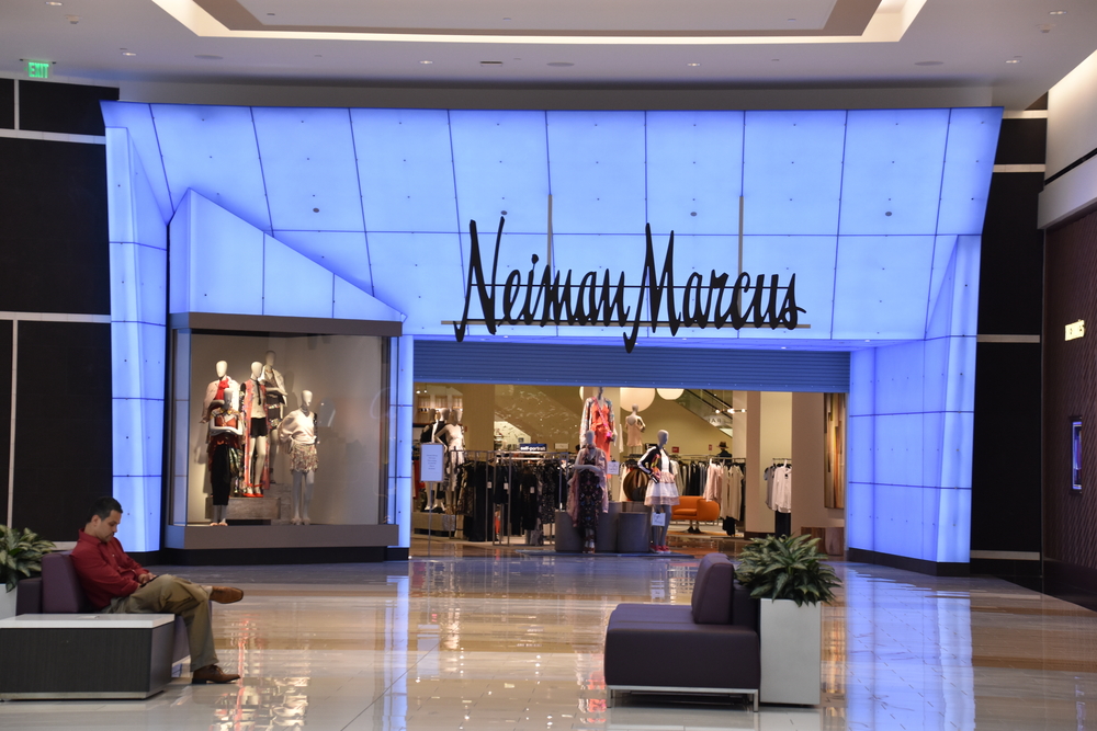 Сеть роскошных универмагов Neiman Marcus отказывается от меха 