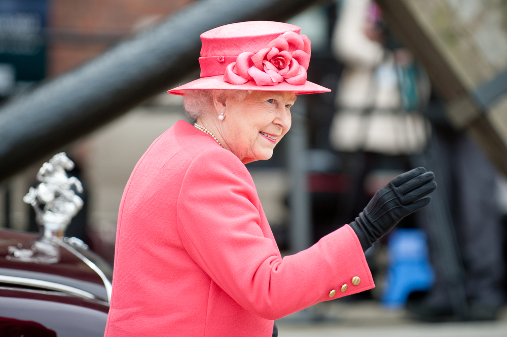 Королева Великобритании изложила новые планы по защите животных 